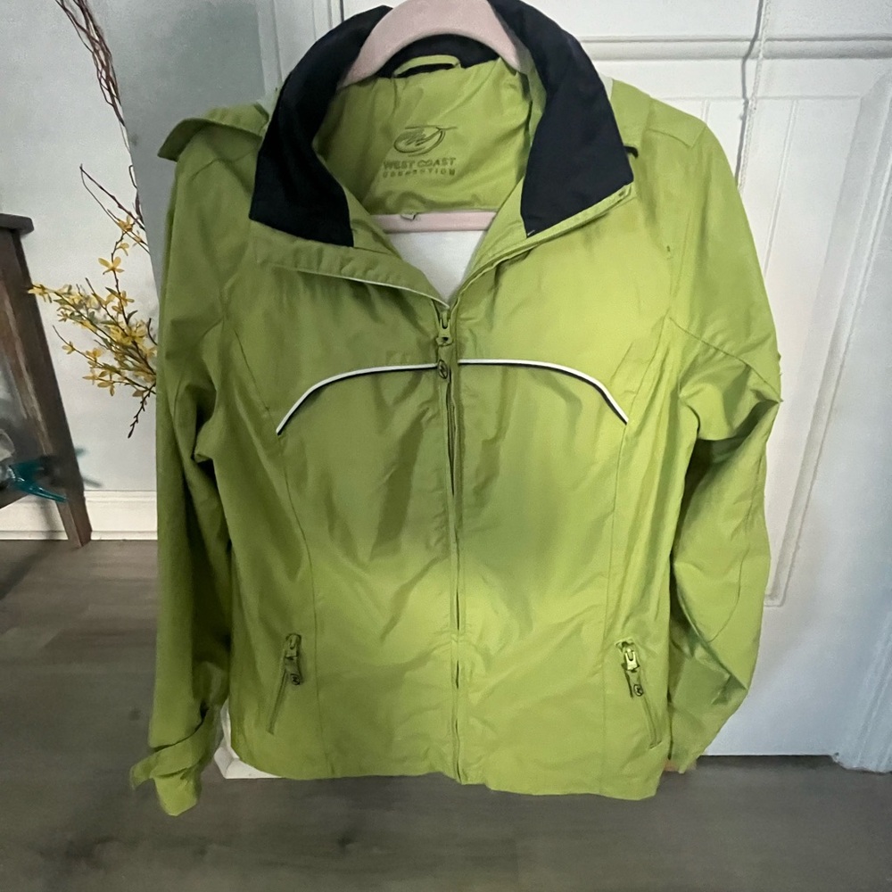 Rain coat